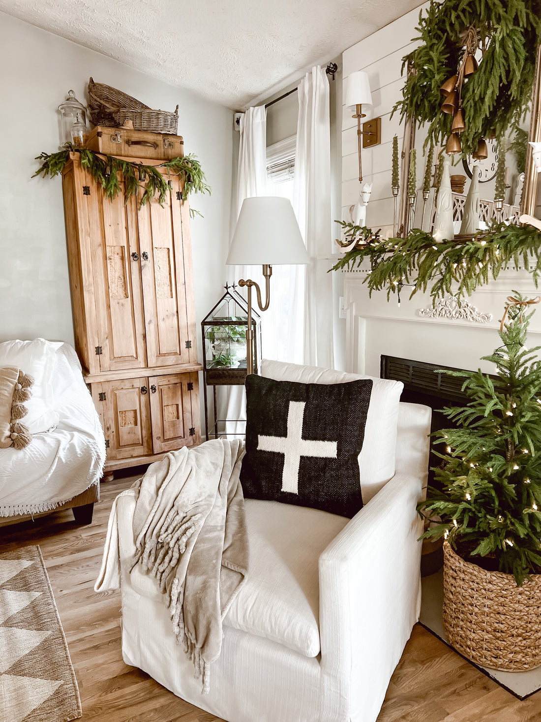 Scandinavian Inspired Cottage Christmas Mantel