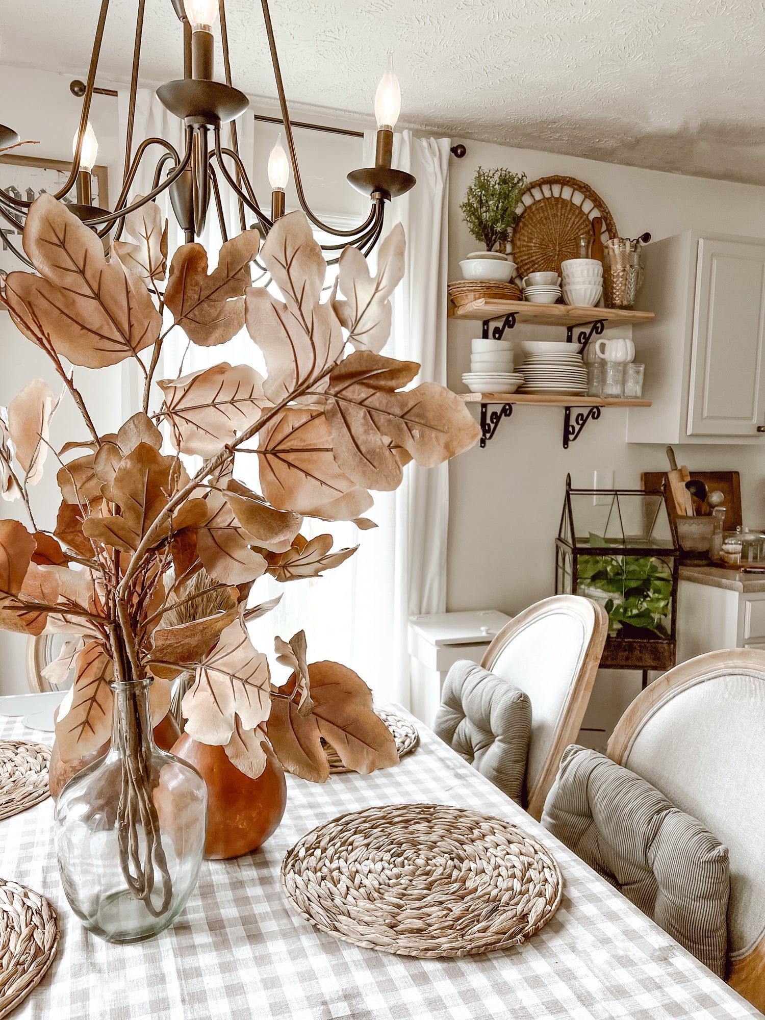 Practical Tips to Use When Decorating Your Fall Cottage Home – Nickels ...