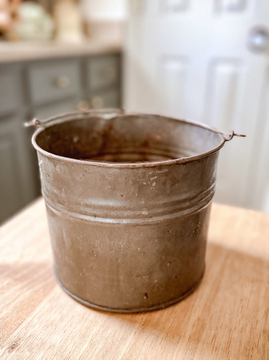 Small Antique Rusted Can w/ Handle