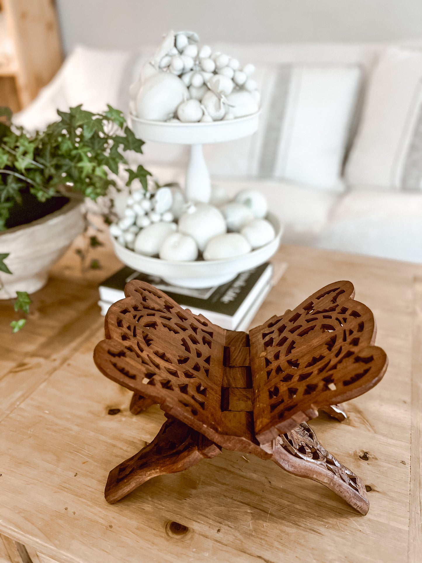 Wood Carved Book Stand